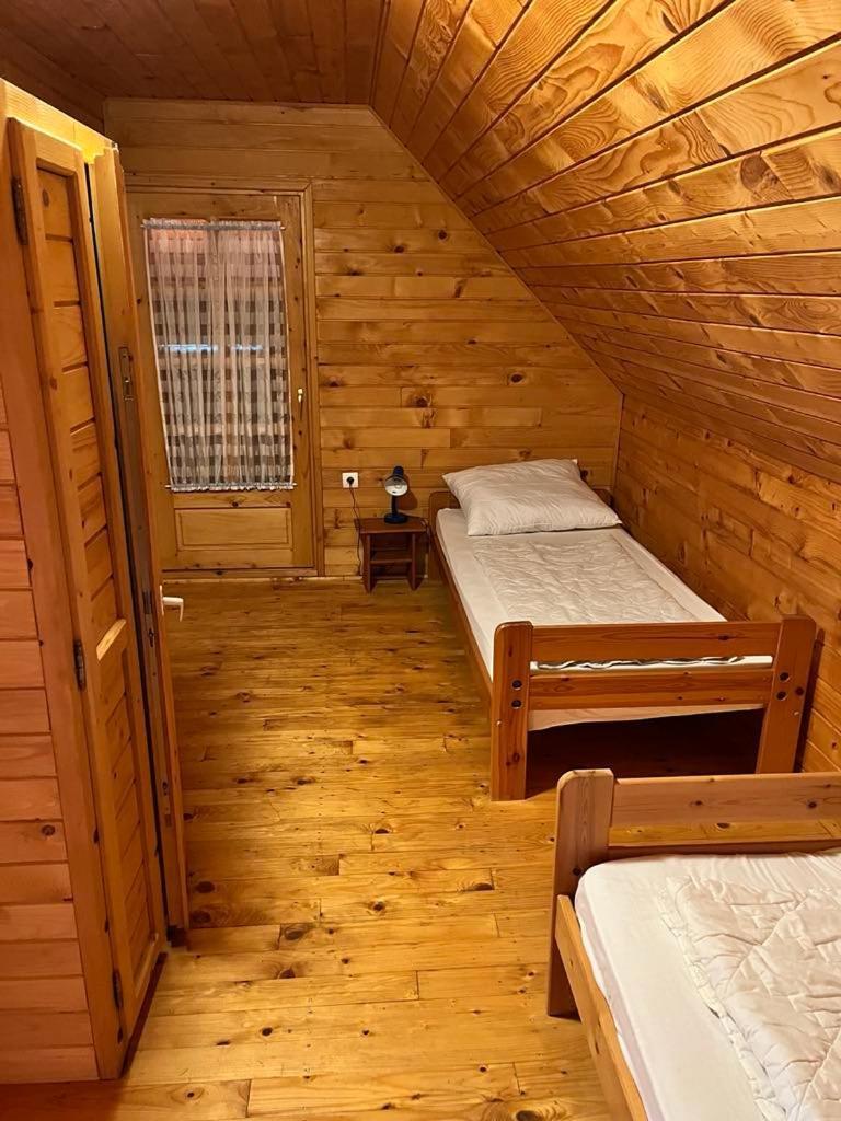 Almos Apartman Балатонфеньвеш Экстерьер фото